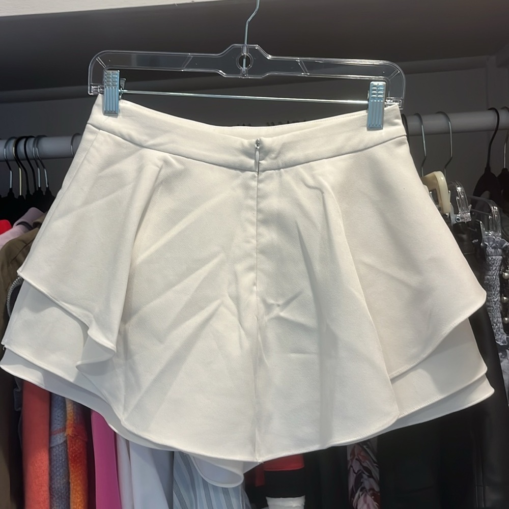 White Skort - Picture 2 of 2